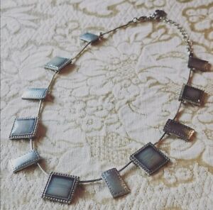 【送料無料】ジュエリー・アクセサリー ツツジウーマンファンタジーネックレス???ファインスズパーレcollier azalee femme fantaisie ??? parrure fine en etain