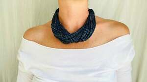【送料無料】ジュエリー・アクセサリー ラピスラズリシルバーエイジドマルチブリンネックレスlapis lazuli et argent vieilli collier multi brins