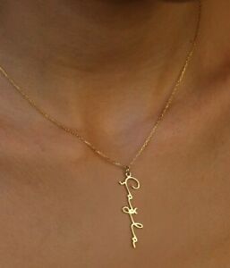 【送料無料】ジュエリー・アクセサリー パーソナライズカラーvertical nom collier personnalise 14k or massif, ordre nom au choix