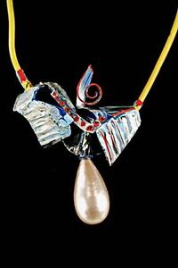 【送料無料】ジュエリー・アクセサリー メインペイントネックレスパールティアドロップartisant crafted museum bought main peint collier 13 larme perle goutte