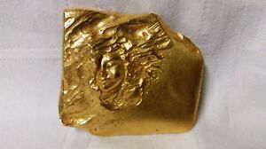 【貨物輸送無料】宝飾品・付属品 ブロンズドレベアトリスシャトーブローシュbeatrice chateau broche en bronze dore signee circa 90