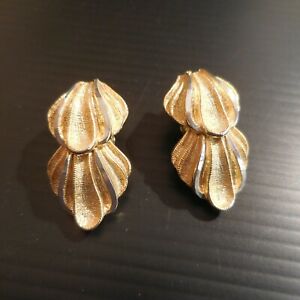 【送料無料】ジュエリー・アクセサリー フリーイヤリングゴールドメッキイエロージュエリーアールデコジュエリーpuces boucles oreille plaque or jaune bijou orfevrerie art deco femme n4495 52,788円
