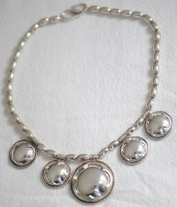 【貨物輸送無料】宝飾品・付属物 メダイヨンアルサスベルトランネックレスcollier 5 medaillons arthus bertrand