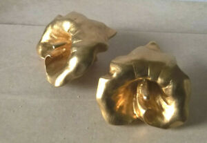 【送料無料】ジュエリー・アクセサリー イヤリングゴールドフラワークリップイヤリングboucles doreilles clips fleurs dorees earrings