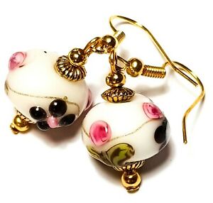 【送料無料】ジュエリー・アクセサリー ショートゴールドホワイトイヤーズcourt or blanc rose oreilles goutte pendantes perce crochet verre fleur perles