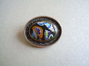 【送料無料】ジュエリー・アクセサリー リトルシルバーブローチウィズミレフィオーリカボショングラスpetit argent broche avec millefiori verre cabochon 8,7 g2,8 x 2,3 cm