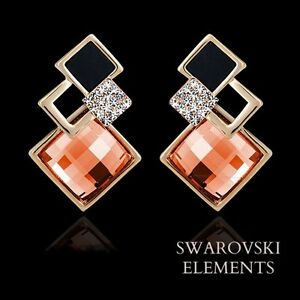 【送料無料】ジュエリー・アクセサリー スワロフスキーイヤリングRゴールデンエレメントブラックコーラルboucle doreilles carres multiples swarovskiR element dore noir corail 12,946円