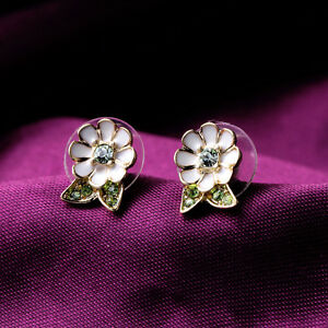 【送料無料】ジュエリー・アクセサリー イヤリングクリップピンスフリースホワイトリトルフラワーマルグリットグリーンboucles doreilles clips pinces puces email blanc petit fleur marguerite vert j7