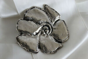 【送料無料】ジュエリー・アクセサリー カシャレルフラワーメタルジュエルヴィンテージブローチbroche cacharel fleur metal bijou vintage brooch