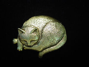 【送料無料】ジュエリー・アクセサリー ジョネットジュエリーアンティークゴールドピュータースリーピングピンjj jonette jewelry antique gold pewter sleeping cat pin