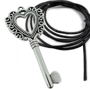 【送料無料】ジュエリー・アクセサリー キーハートシェイプペンダントミノットチェーンブラックレザーブレスレットminott chaine bracelet en cuir noir pour nouer avec cle forme de coeur pendentif