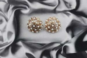 【送料無料】ジュエリー・アクセサリー イヤリングクリップオンゴールデンチップスパヴェリトルホワイトパールboucles doreilles clip on dore puces hemispherique pave petit perle blanc j8