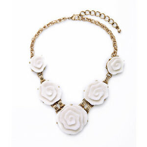 【送料無料】ジュエリー・アクセサリー ゴールデンショートフラワーヴィンテージネックレスcollier dore court fleur blanc vintage qt 1｜hokushin