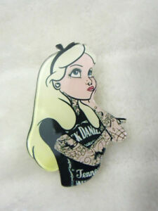 【送料無料】ジュエリー・アクセサリー オリジナルプラスチックアクリルブローチピンナップアリスインクbroche originale plastique acrylique femme pinup alice tatouee tattoos ink