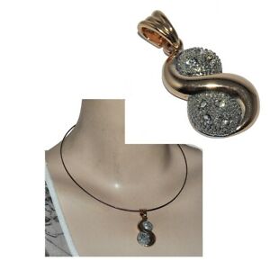 【送料無料】ジュエリー・アクセサリー クリスタルホワイトジュエルファンシーペンダントpendentif fantaisie de couleur or et argente cristal blanc bijou