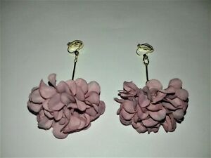 【送料無料】ジュエリー・アクセサリー クリップイヤリングboucles doreilles a clips longues fleur 13,665円