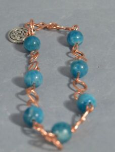 【送料無料】ジュエリー・アクセサリー アパテビーズブレスレットbracelet perles en apatite monte sur cuivre