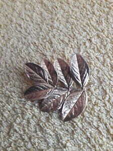 【送料無料】ジュエリー・アクセサリー ヴィンテージブローチvintage broche feuille dore leaf brooch