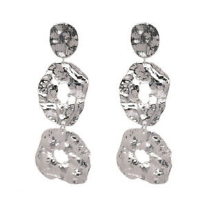 【送料無料】ジュエリー・アクセサリー イヤリングビッグトルトゥメタルシルバーロングboucles doreilles 3 gros maille tortu irregulier metal peint argente long aa28
