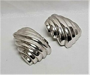 【送料無料】ジュエリー・アクセサリー ヴィンテージジュエリーイヤリングカーブメタルカラーシルバーミラーエフェクトbijoux vintage boucles doreilles courbe metal couleur argent effet miroir h2