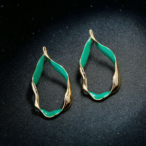 【送料無料】ジュエリー・アクセサリー イヤリングゴールデンクラスサークルツイストグリーンバロックレトロboucles doreilles clous dore cercle goutte tordu email vert baroque retro xx35