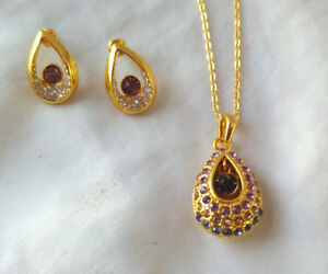 【送料無料】ジュエリー・アクセサリー カラーゴールドメッキイヤリングpparure collierboucle doreille plaque or 18k
