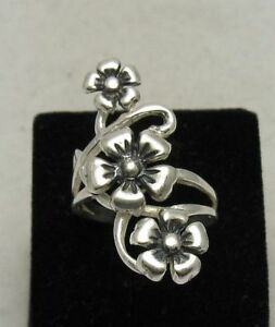 【送料無料】ジュエリー・アクセサリー スターリングシルバーリングフラワーソリッドサイズsterling silver ring flower solid 925 size 410