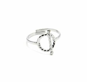 【送料無料】ジュエリー・アクセサリー サークルローストシルバースチールバーリングbg1112f bague reglable avec cercle et barre torsadee acier argente