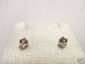 【送料無料】ジュエリー・アクセサリー オレッキーニアルジェントローザイヤリングスワロフスキーorecchini argento rosa 2,5 earrings swarovski stone