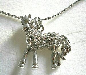 【送料無料】ジュエリー・アクセサリー チェーンペンダントpendentif representant un cheval avec chaine