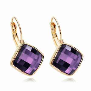 【送料無料】ジュエリー・アクセサリー スワロフスキースクエアイヤリングRイエローゴールドメッキboucles doreilles carrees swarovskiR elements violets plaque or jaune