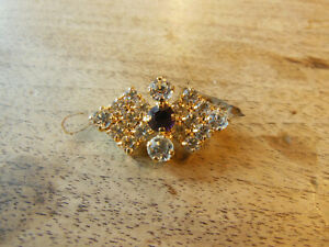 【送料無料】ジュエリー・アクセサリー ゴールドメタルブローチハイクチュールラインストーンbroche metal dore et strass blancs et violet haute couture