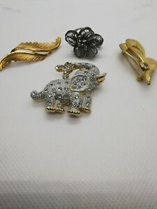 【送料無料】ジュエリー・アクセサリー ロットオールドファンタジーブローチlot broches anciennes fantaisie ref d51