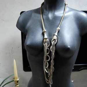 【送料無料】ジュエリー・アクセサリー ジャンピングネックレスcollier sautoir