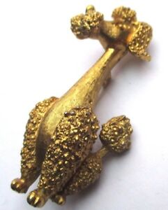 【送料無料】ジュエリー・アクセサリー プードルヴィンテージブローチリリーフゴールドカラーbroche bijou vintage caniche royal en relief finement travaille couleur or 1809