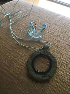 【送料無料】ジュエリー・アクセサリー ターコイズボヘミアンスピリットコードトーンネックレスbeau collier sur cordon tons de turquoise esprit boheme