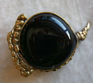 【送料無料】ジュエリー・アクセサリー グリーンガラスクレーションモデルユニークカンマブロンズパテbroche createur bronze pate de verre verte cration modele unique virgule