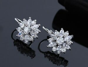 【送料無料】ジュエリー・アクセサリー スワロフスキーRエレメンツシルバーザルコニウムボックスboucles doreilles fleur petales swarovskiiR elements argente zrconium boite