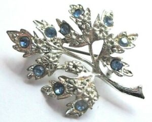 【送料無料】ジュエリー・アクセサリー ブローチヴィンテージcharmante broche couleur argent poli cristaux bleus bijou vintage 1863
