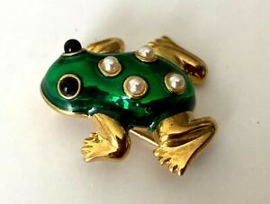 【送料無料】ジュエリー・アクセサリー ヴィンテージブローチワベラグルヌイレカエルエナメルノイフbroche vintage signe marvella grenouille frog email perle etat neuf 3cm adorable
