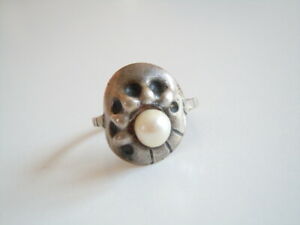 【送料無料】ジュエリー・アクセサリー シルバーリングモダニズムパールcertifie bague en argent avec perle moderniste 2,9 g rg 5152