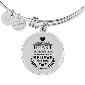 【送料無料】ジュエリー・アクセサリー スチールゴールドサークルブレースブレスレットbelieve en dieu ecriture bijoux acier inoxydable ou 18k or cercle bracelet brace