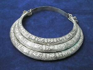 【送料無料】ジュエリー・アクセサリー ミャオシルバーコレクションジュエリーパターンネックレスbijoux de collection miao argent 12 temple du ciel motif animal collier|hokushin