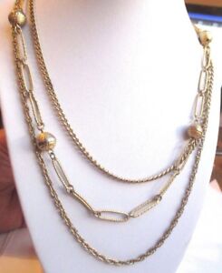 【送料無料】ジュエリー・アクセサリー チェーンネックレスジャンパーヴィンテージgrand collier sautoir bijou vintage 3 rangs de chaines couleur or vieilli 3097