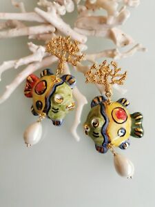 【送料無料】ジュエリー・アクセサリー オレッキーニセラミックスカルタジローネパールゴッチャorecchini ceramica caltagirone , perle goccia