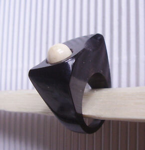 【送料無料】ジュエリー・アクセサリー ブラックレジンリング2327 bague resine noire t 53