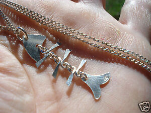 【送料無料】ジュエリー・アクセサリー シルバーアーティフィッシュペンダントチェーンbeau pendentif poisson articule en argent et sa chaine