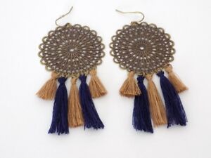 【送料無料】ジュエリー・アクセサリー メダリオンリングベージュポンポンboucles medaillon bronze 5 pompons beige bleu nuit 20,860円