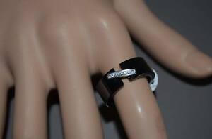 【送料無料】ジュエリー・アクセサリー ブラックセラミックリングストラスbague ceramique noir,strass