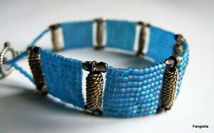 【送料無料】ジュエリー・アクセサリー デリカブレスレットクリスタルアフリカbracelet bleu irise tisse en miyuki delica, cristal et perles artisanales africa
